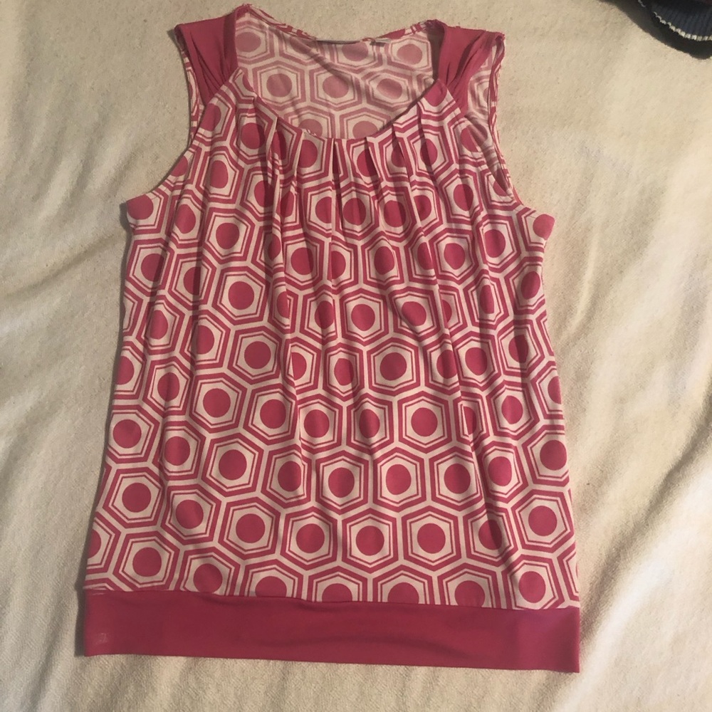 New York & Company Pink and white geometric top size Med